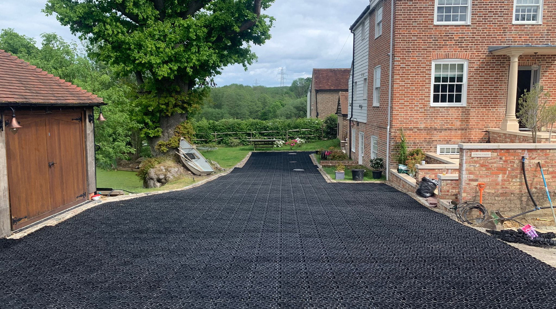 How to Build a Gravel Driveway That Won't Rut, Sink or Spread?